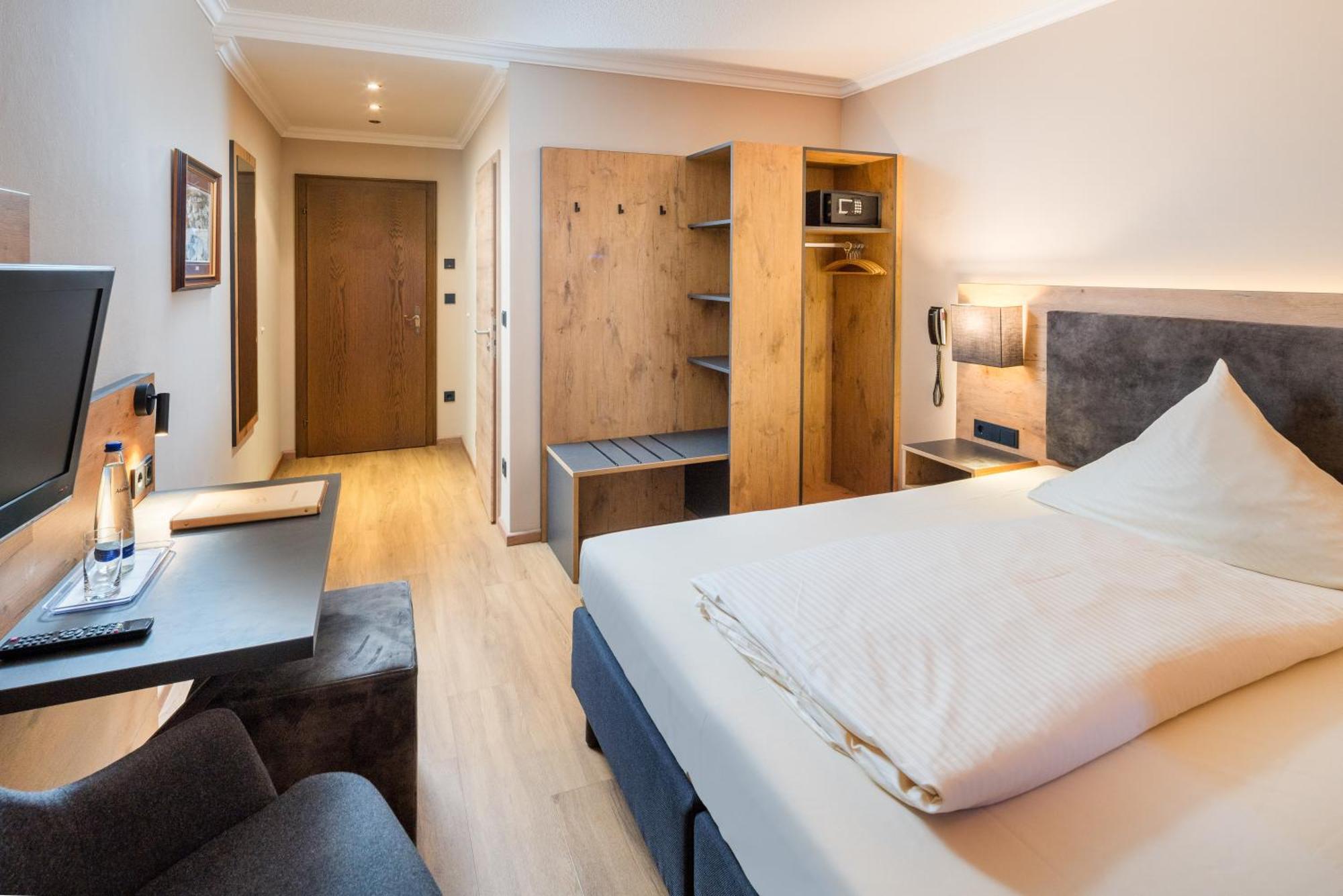 Hotel-Gasthof Huber Ebersberg Luaran gambar